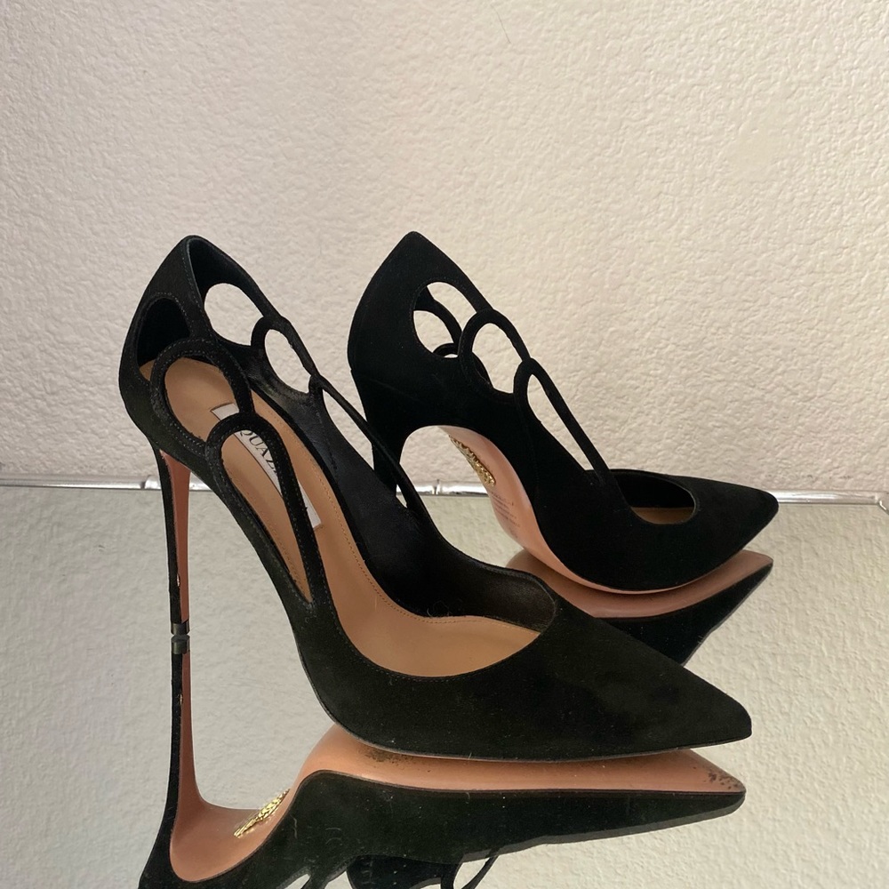 Aquazzura Black Suede Pointed-Toe Stiletto Pumps - Picture 9 of 10